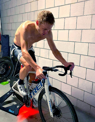 INDOOR-AUSDAUERTRAINING